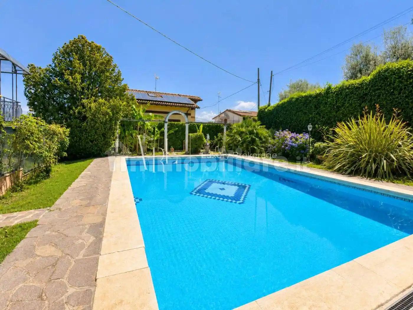 Villa in vendita a Zagarolo