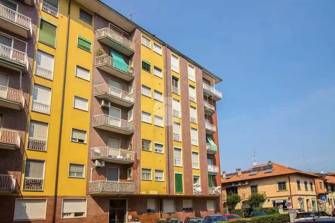 Appartamento in vendita a Garbagnate Milanese