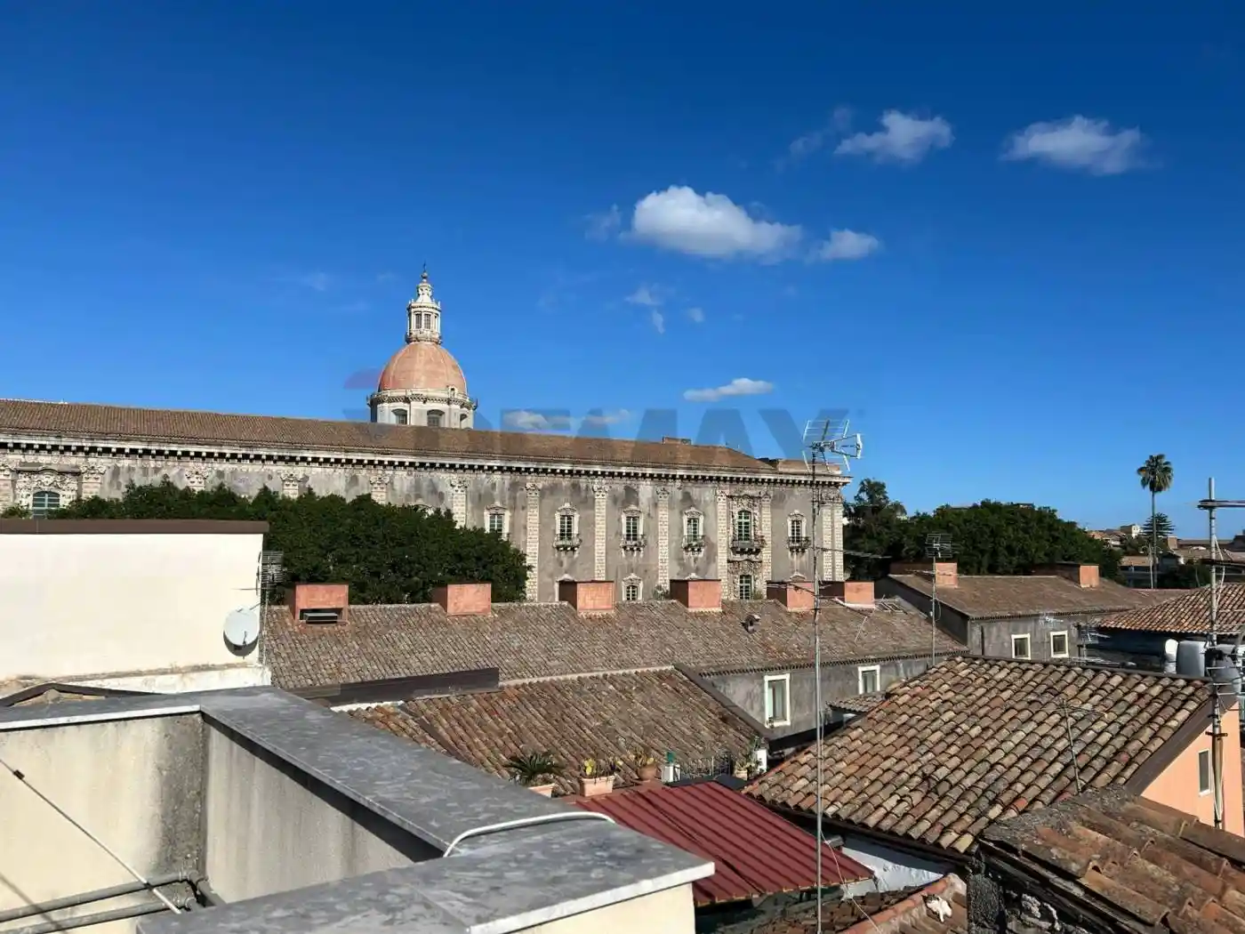 Casa indipendente in vendita a Catania