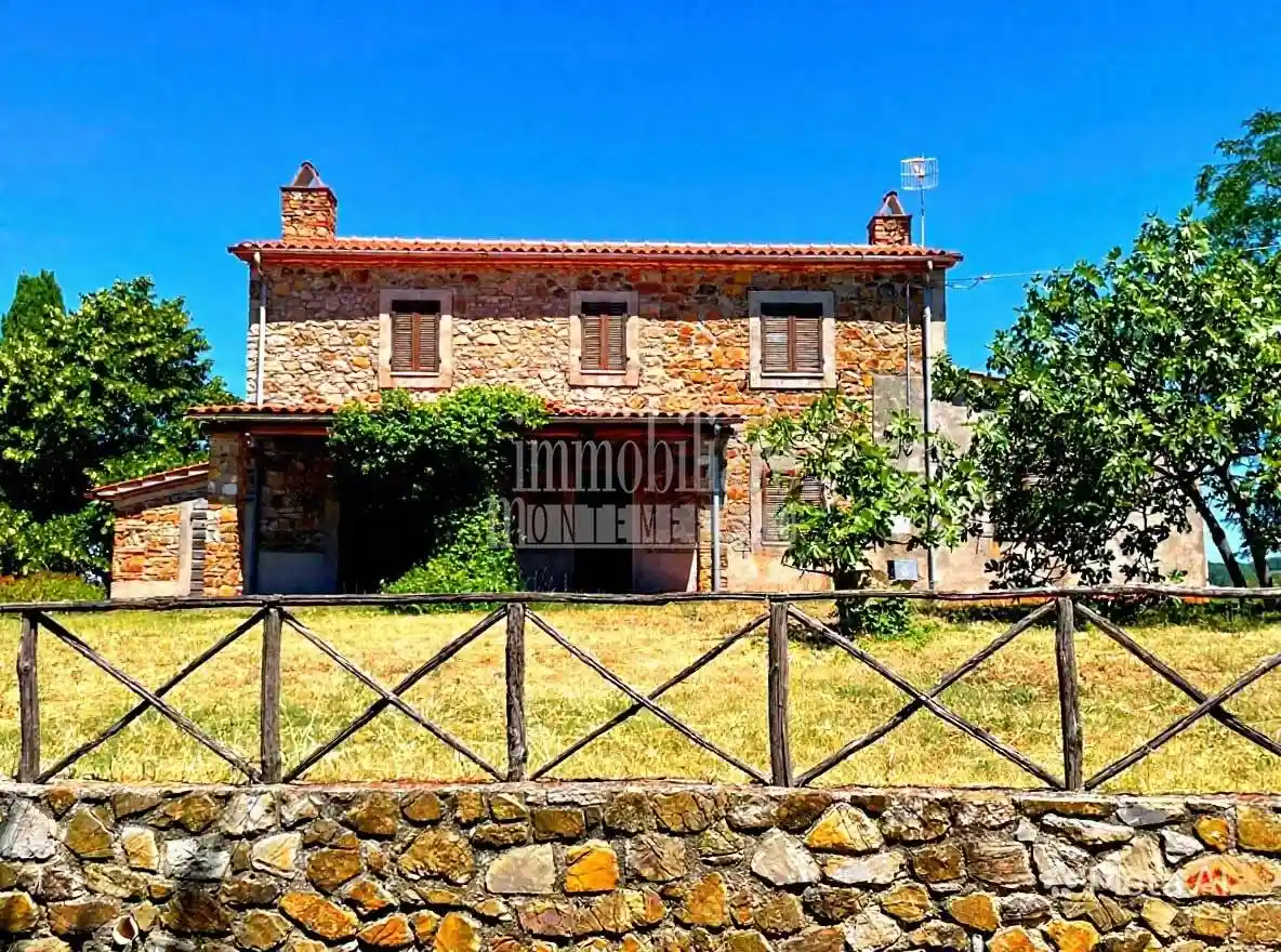 Rustico - Casale in vendita a Manciano