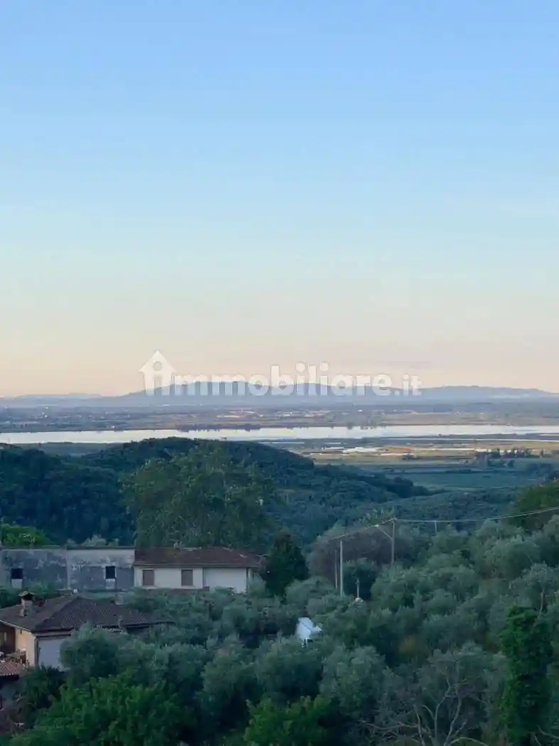 Casa indipendente in vendita a Massarosa