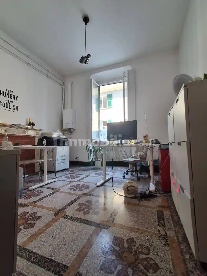 Appartamento in vendita a Genova