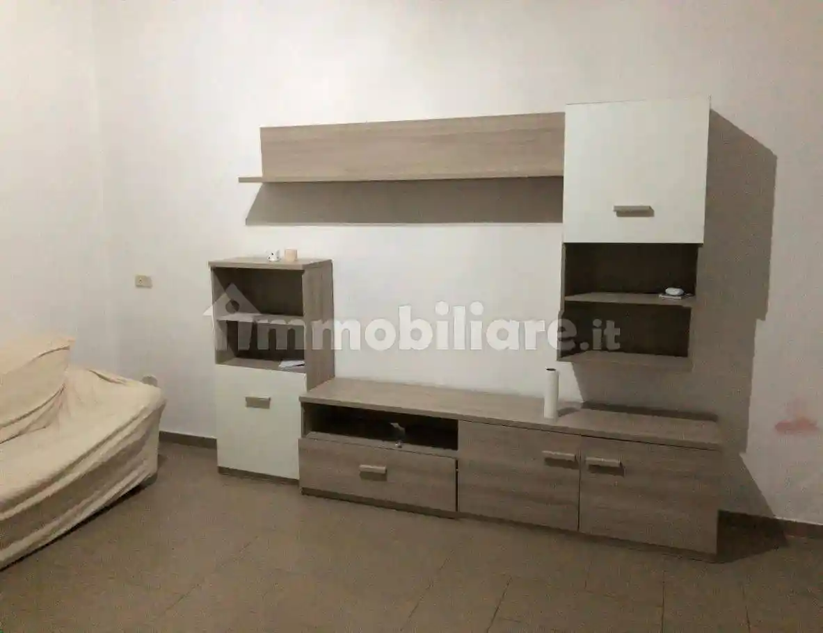 Casa indipendente in affitto a Bari