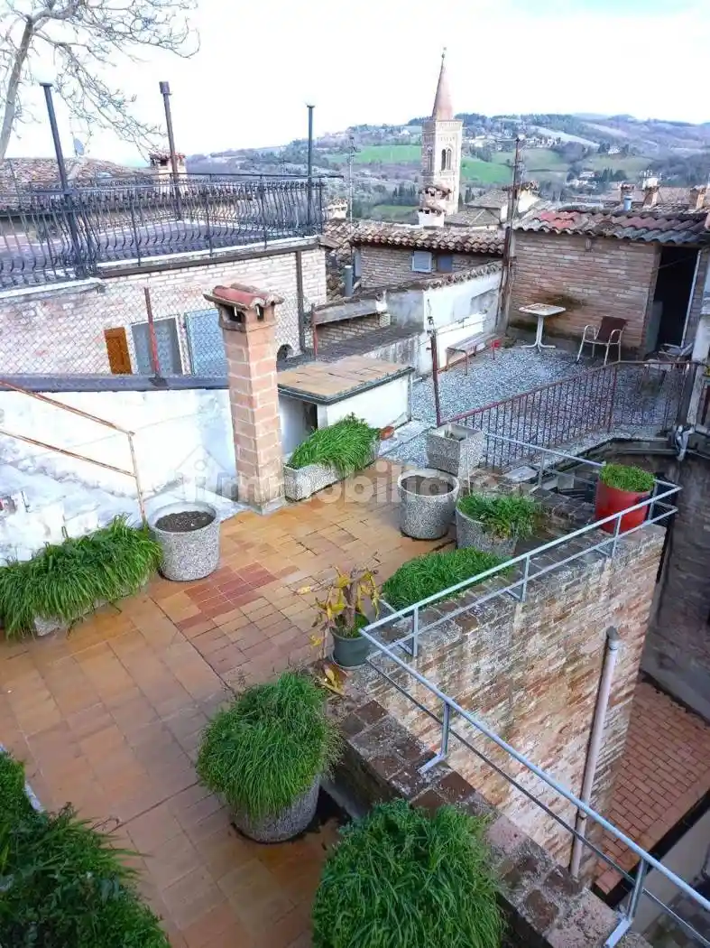 Appartamento in vendita a Urbino