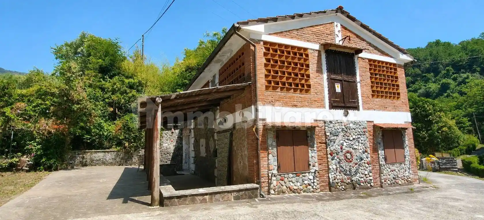 Rustico - Casale in vendita a Borgo a Mozzano