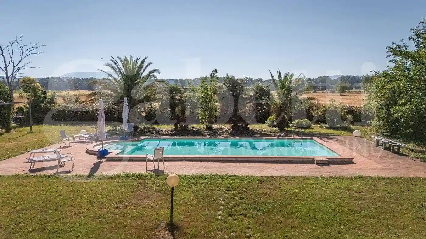 Villa - foto 5