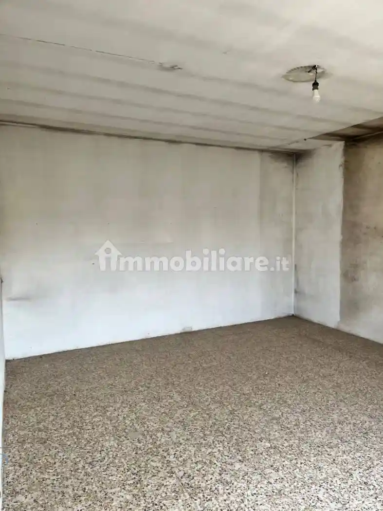 Villa in vendita a Mezzana Bigli