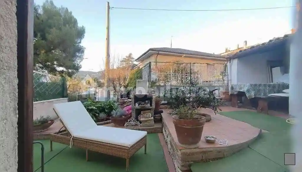 Casa indipendente in vendita a Sirolo