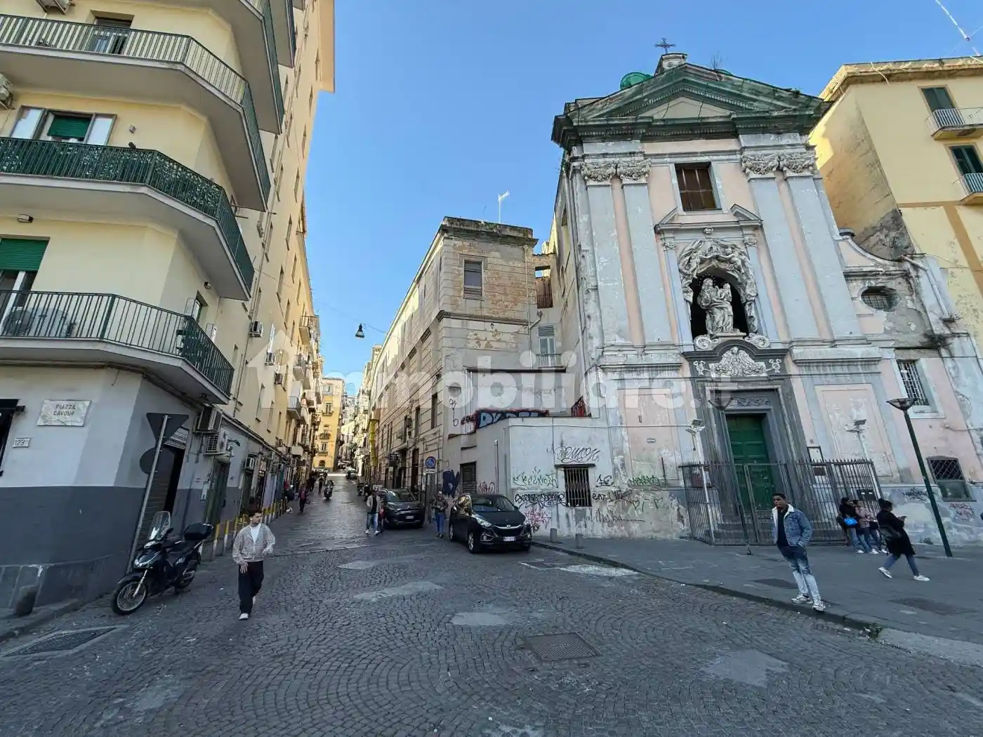 Appartamento in vendita a Napoli