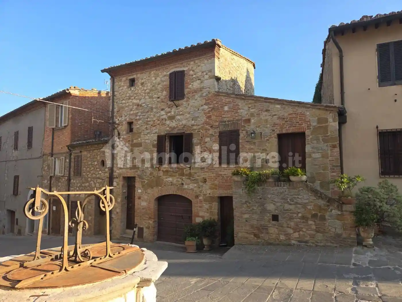 Casa indipendente in vendita a Torrita di Siena