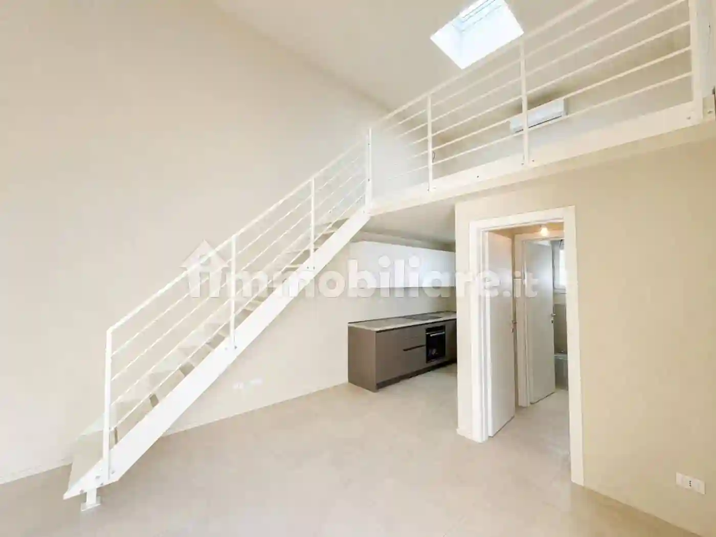 Loft - foto 4