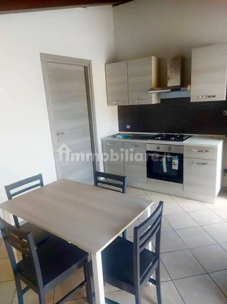 Appartamento in affitto a Pavia