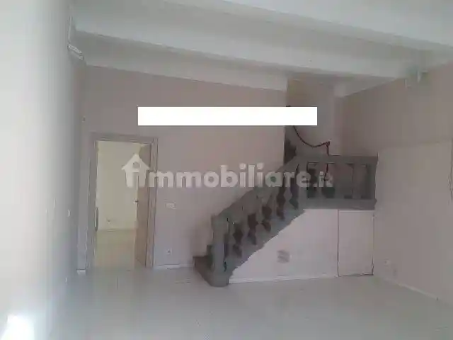 Palazzo - Edificio in affitto a Firenze