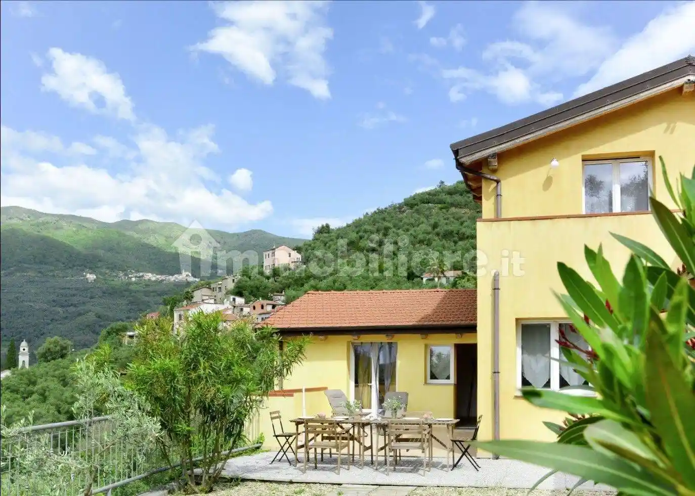 Villa in vendita a Prelà