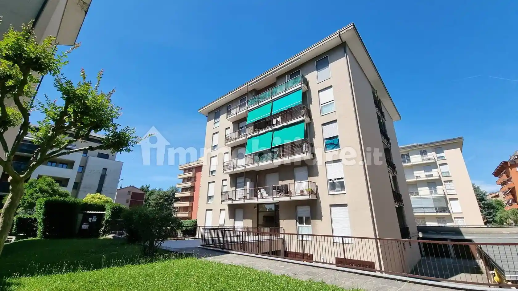 Appartamento in vendita a Brugherio