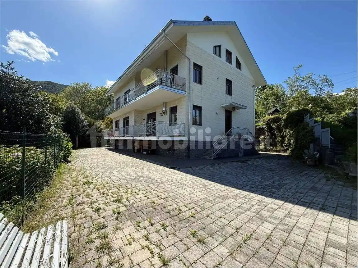 Appartamento in vendita a Lanzo Torinese
