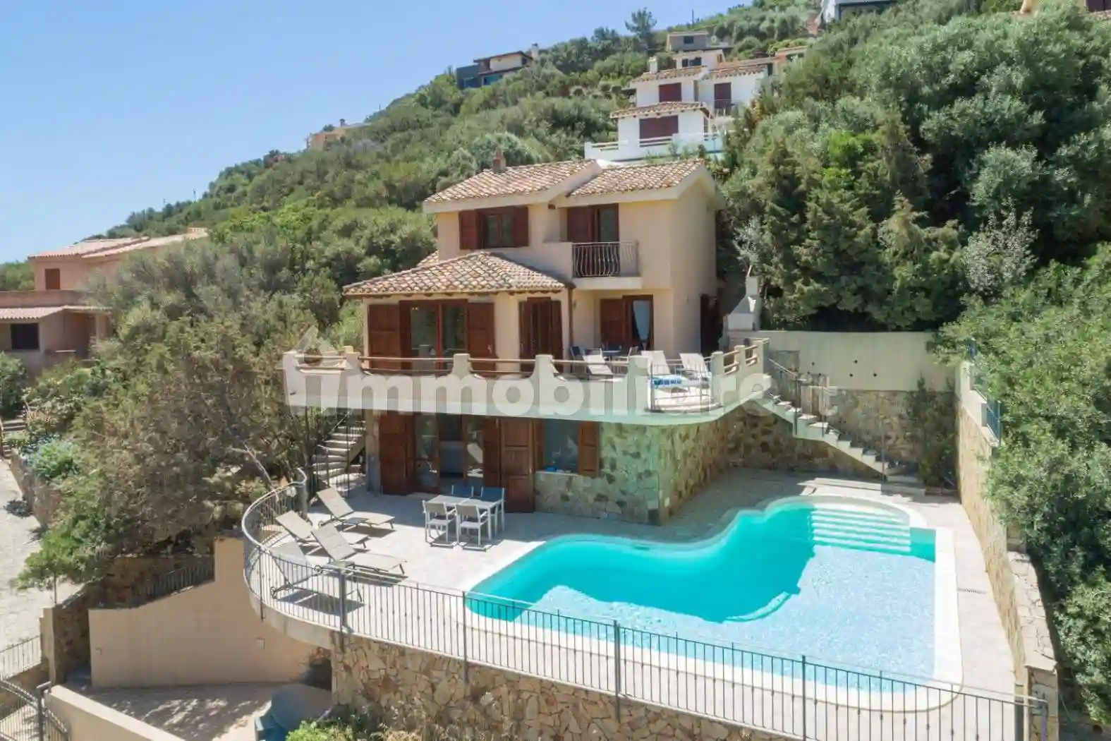 Villa - foto 2