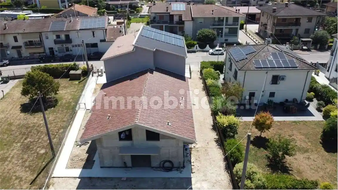 Villa in vendita a Vigasio