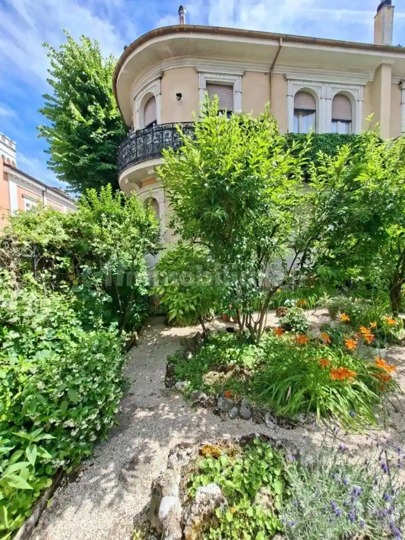 Villa in vendita a Avezzano