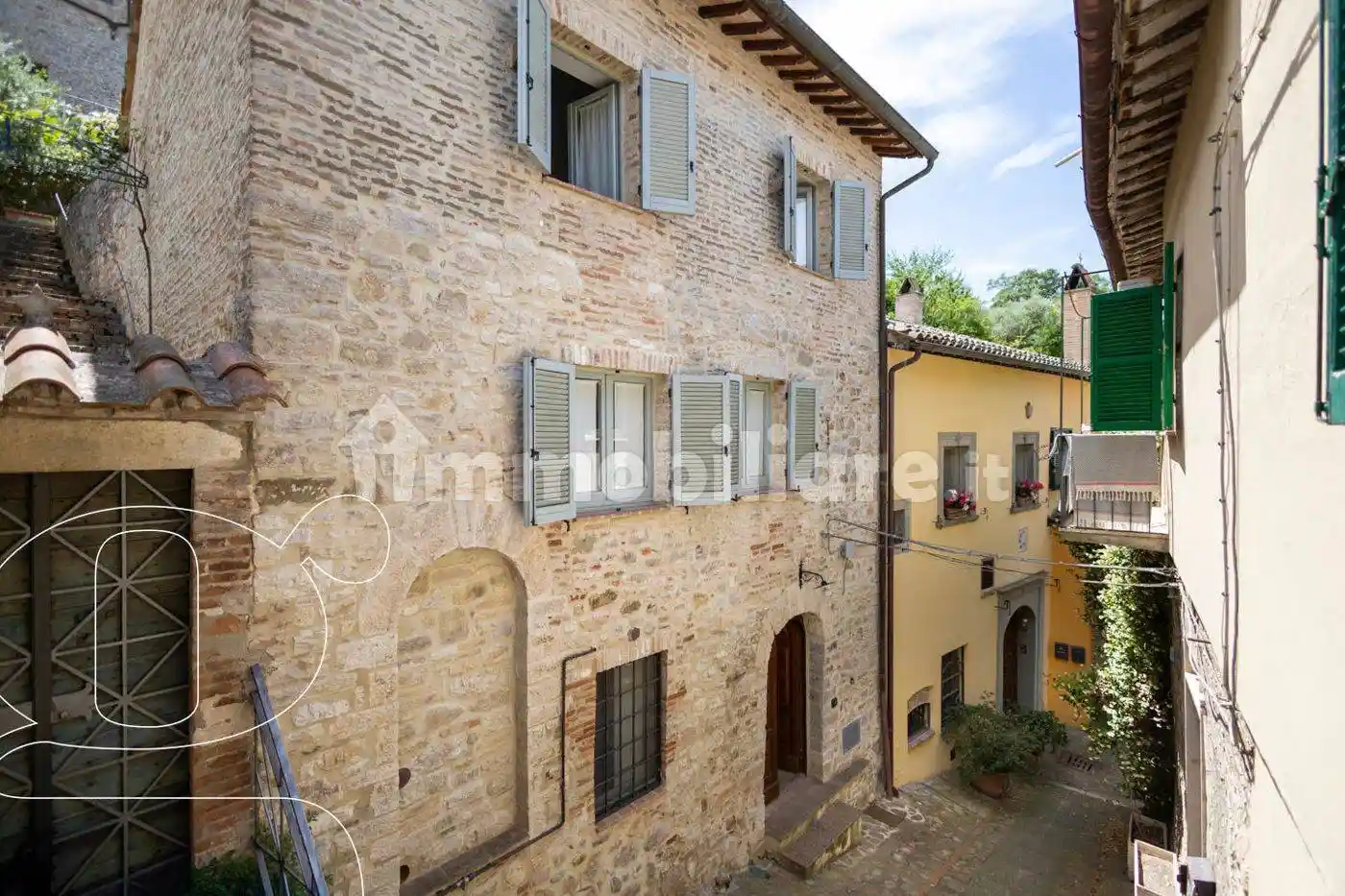 Casa indipendente in vendita a Todi