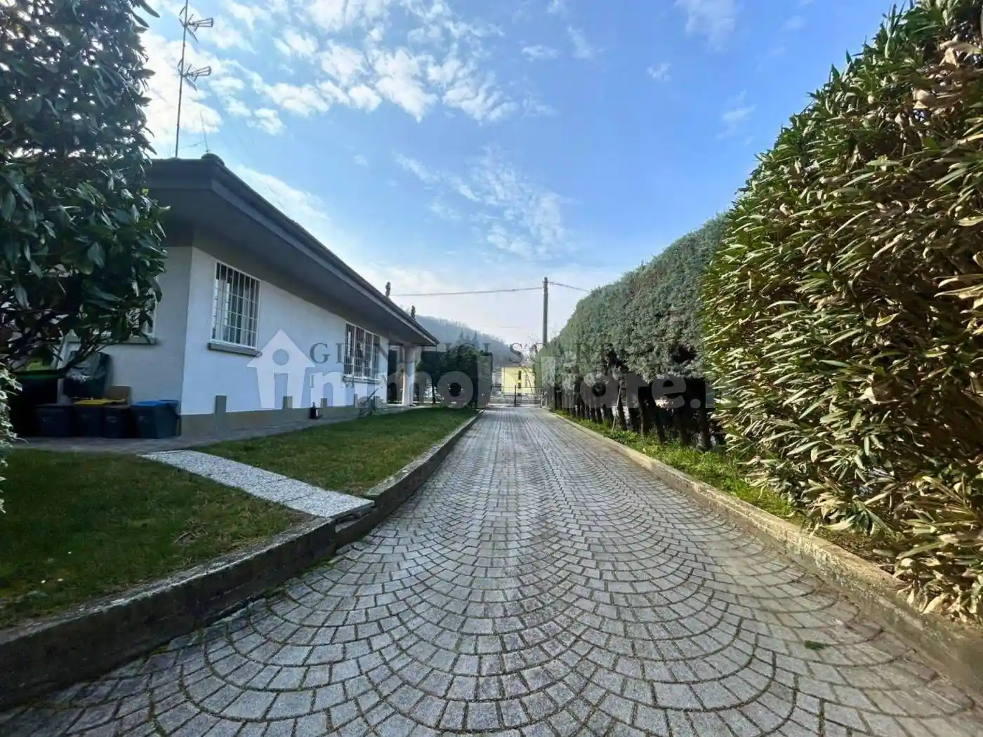 Villa in vendita a San Lazzaro di Savena