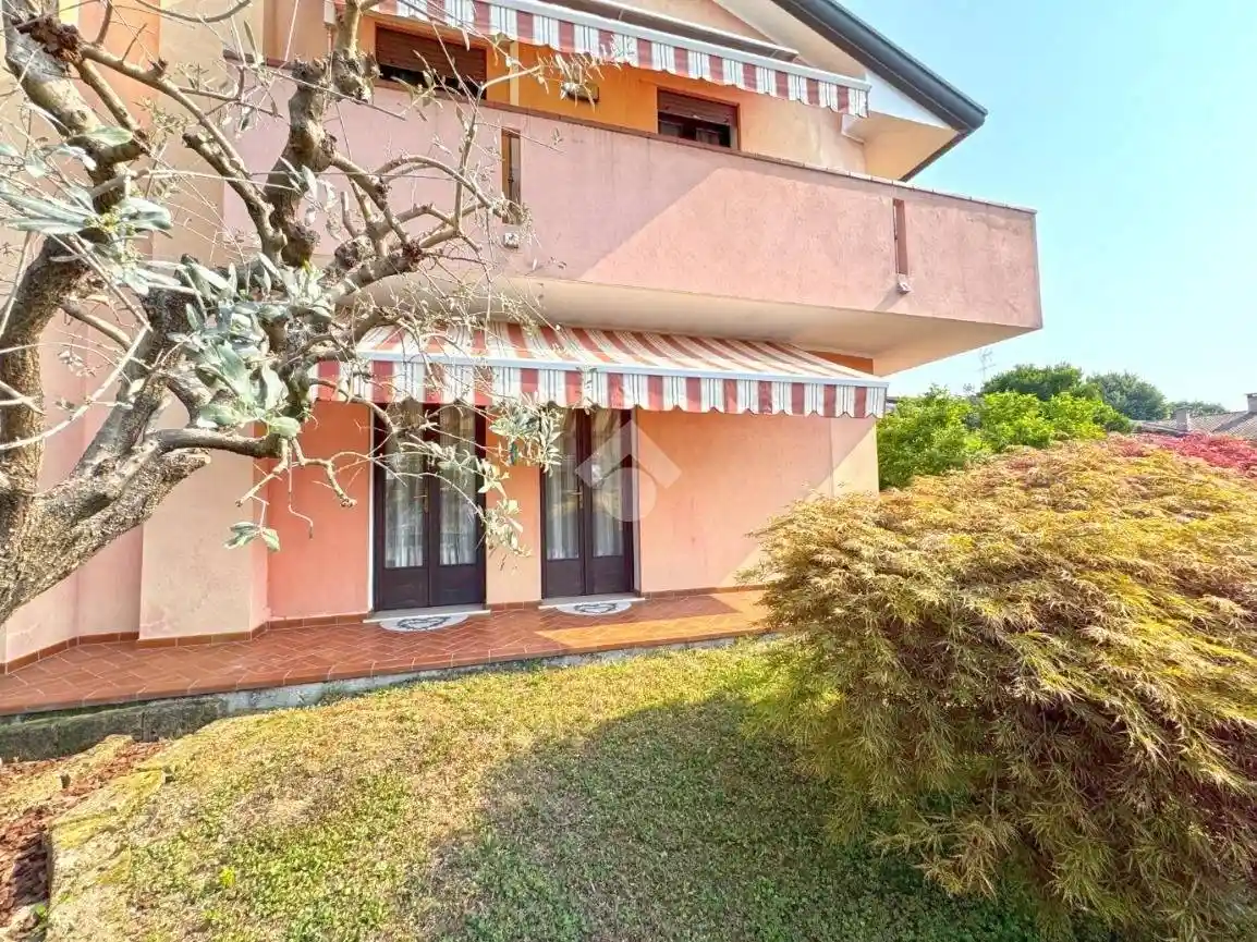 Villa in vendita a Campo San Martino