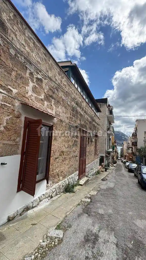 Appartamento in affitto a Palermo