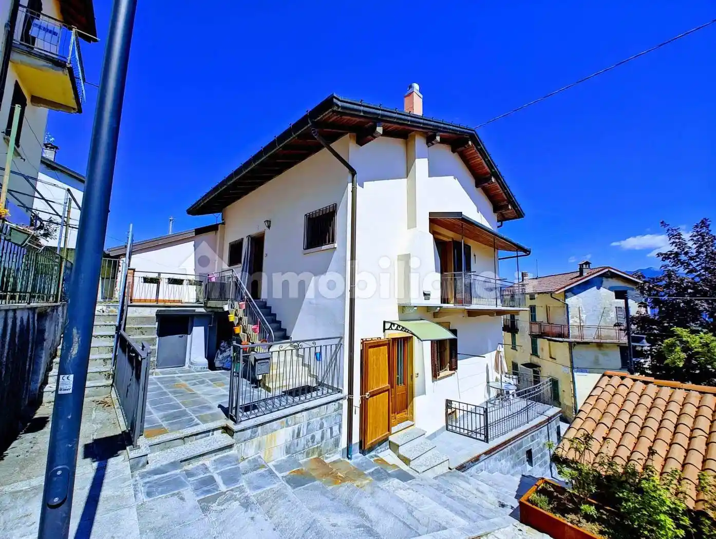 Casa indipendente in vendita a Pigra