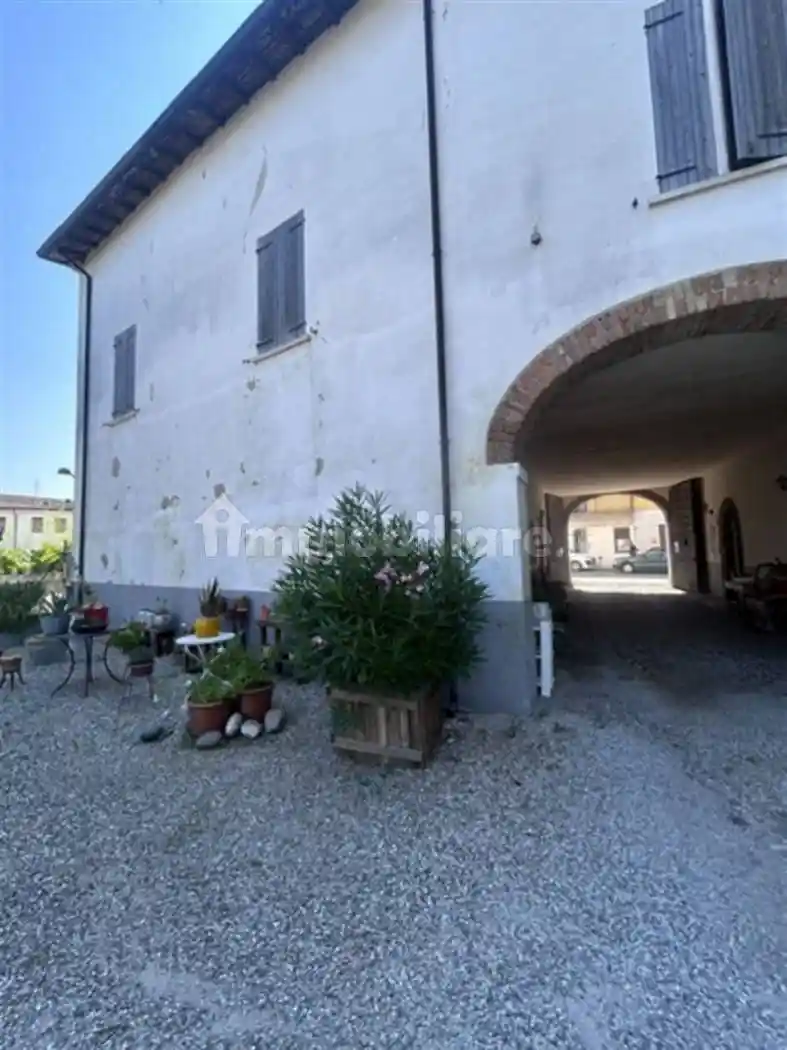 Casa indipendente in vendita a Goito