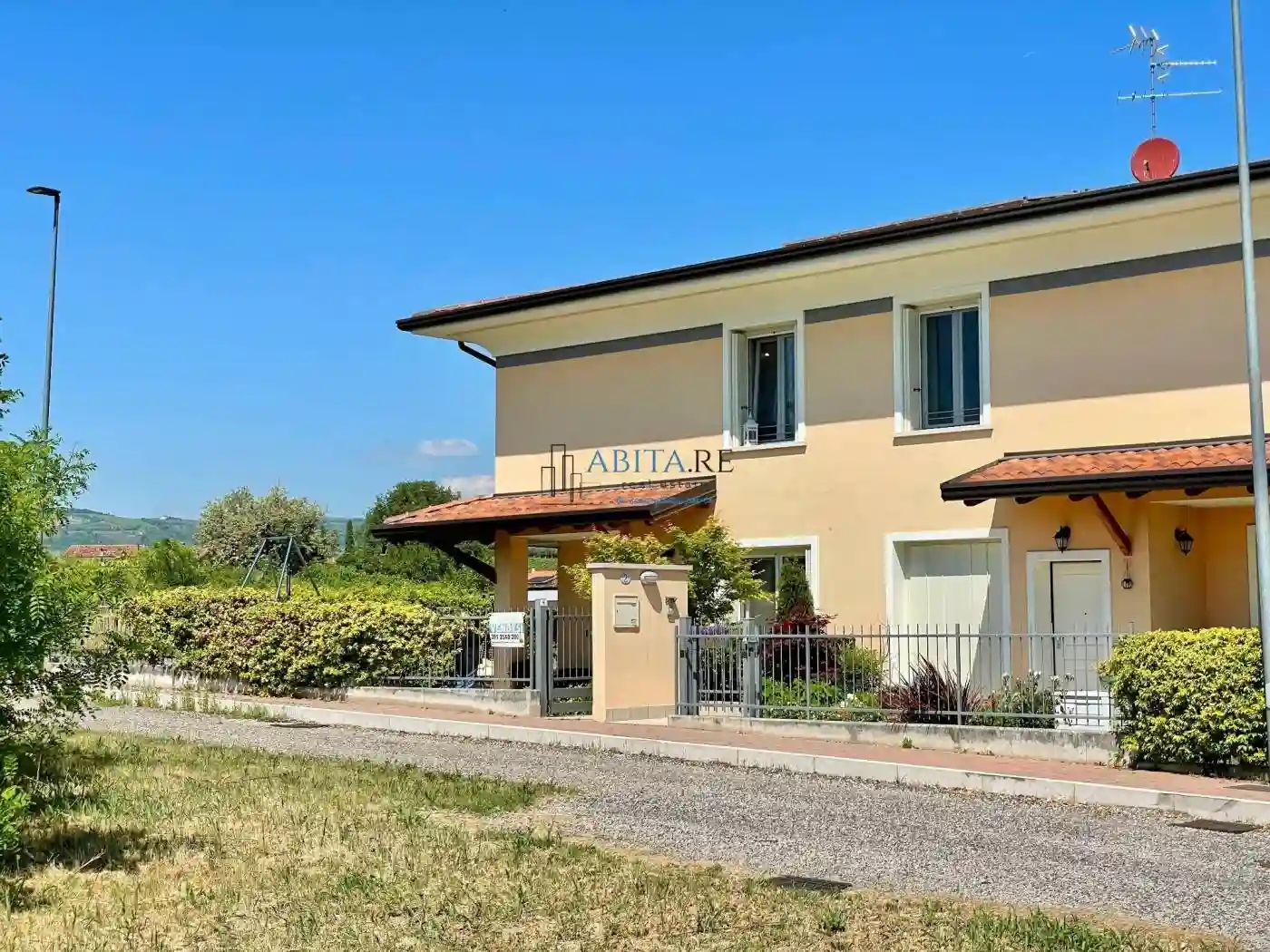 Villetta a schiera - foto 2
