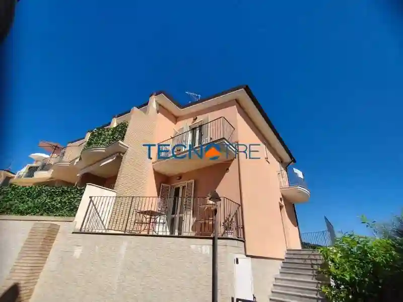 Villetta a schiera - foto 3