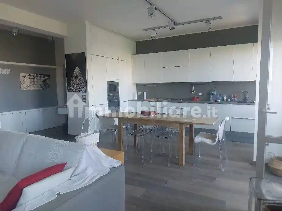 Appartamento in vendita a Pesaro