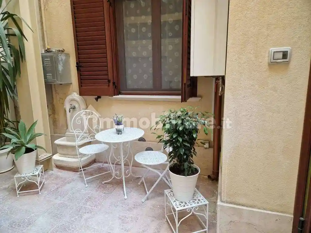Appartamento in affitto a Brindisi