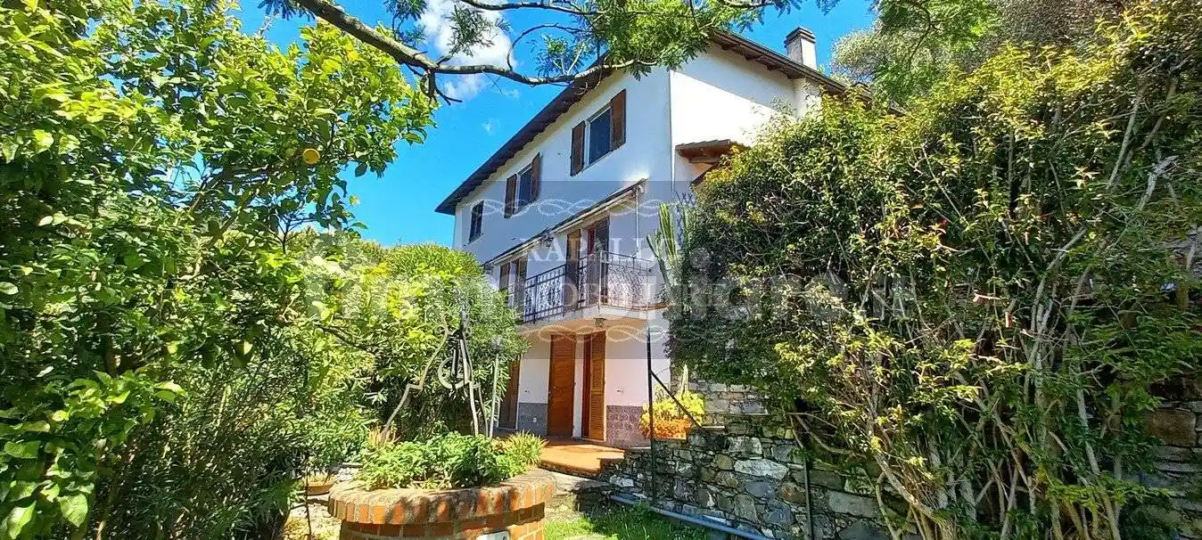 Villa in vendita a Rapallo