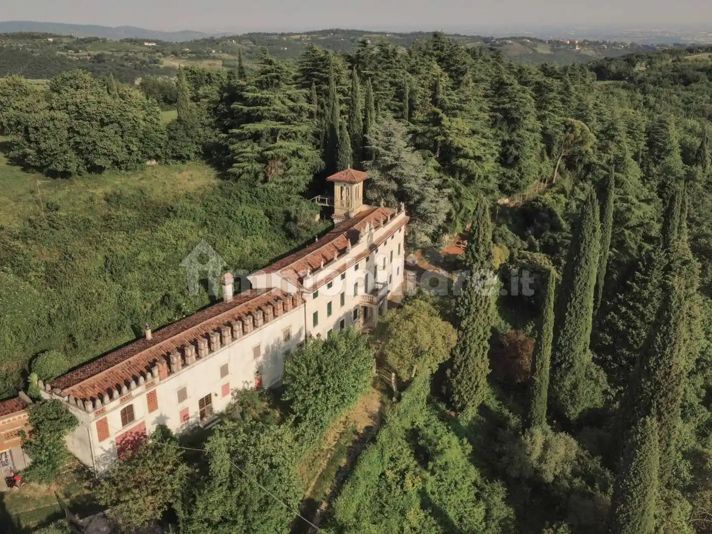 Villa in vendita a Verona