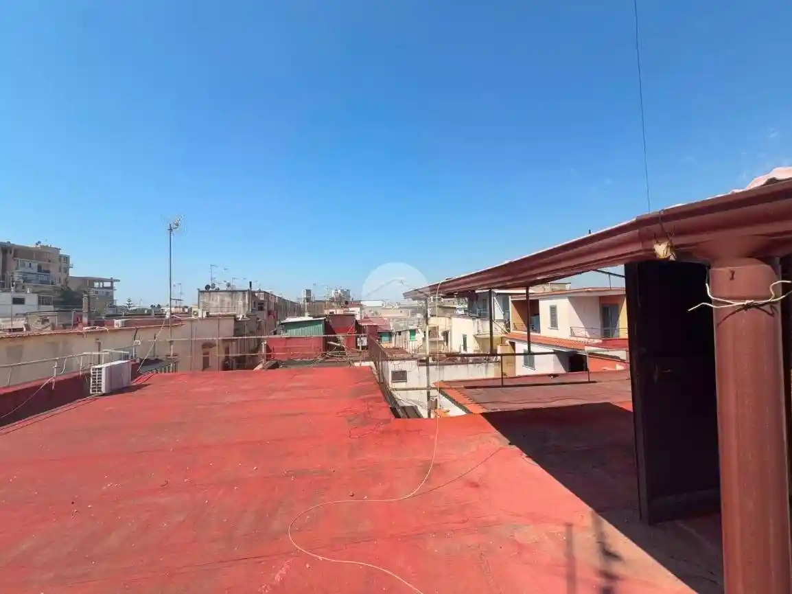 Appartamento in vendita a Napoli