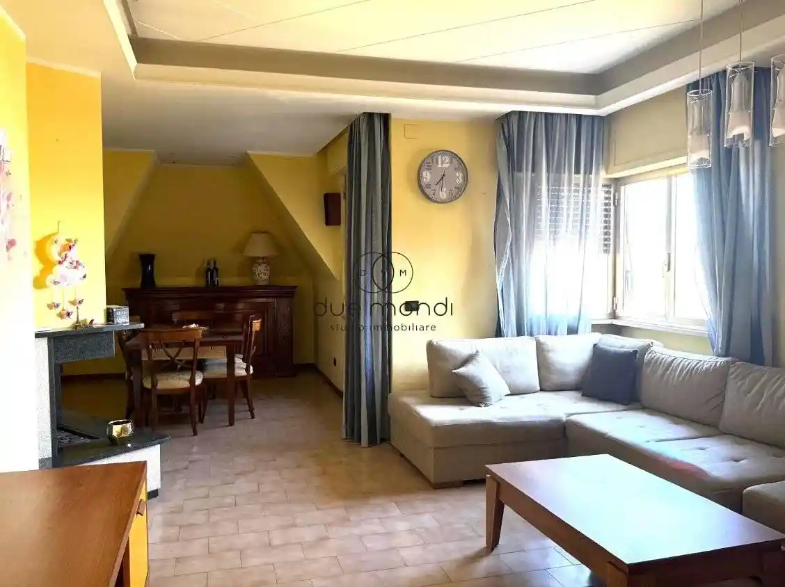Appartamento in vendita a Trevi