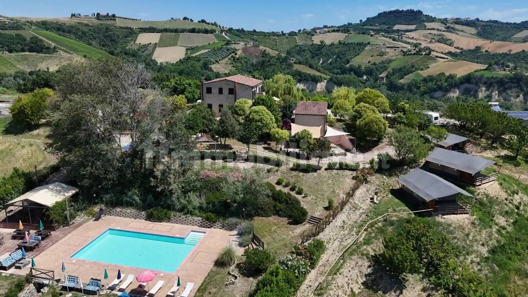 Rustico - Casale in vendita a Montefiore dell'Aso