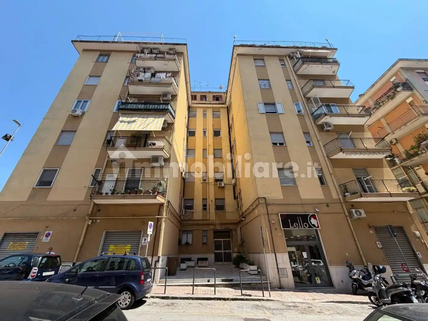 Appartamento in vendita a Salerno