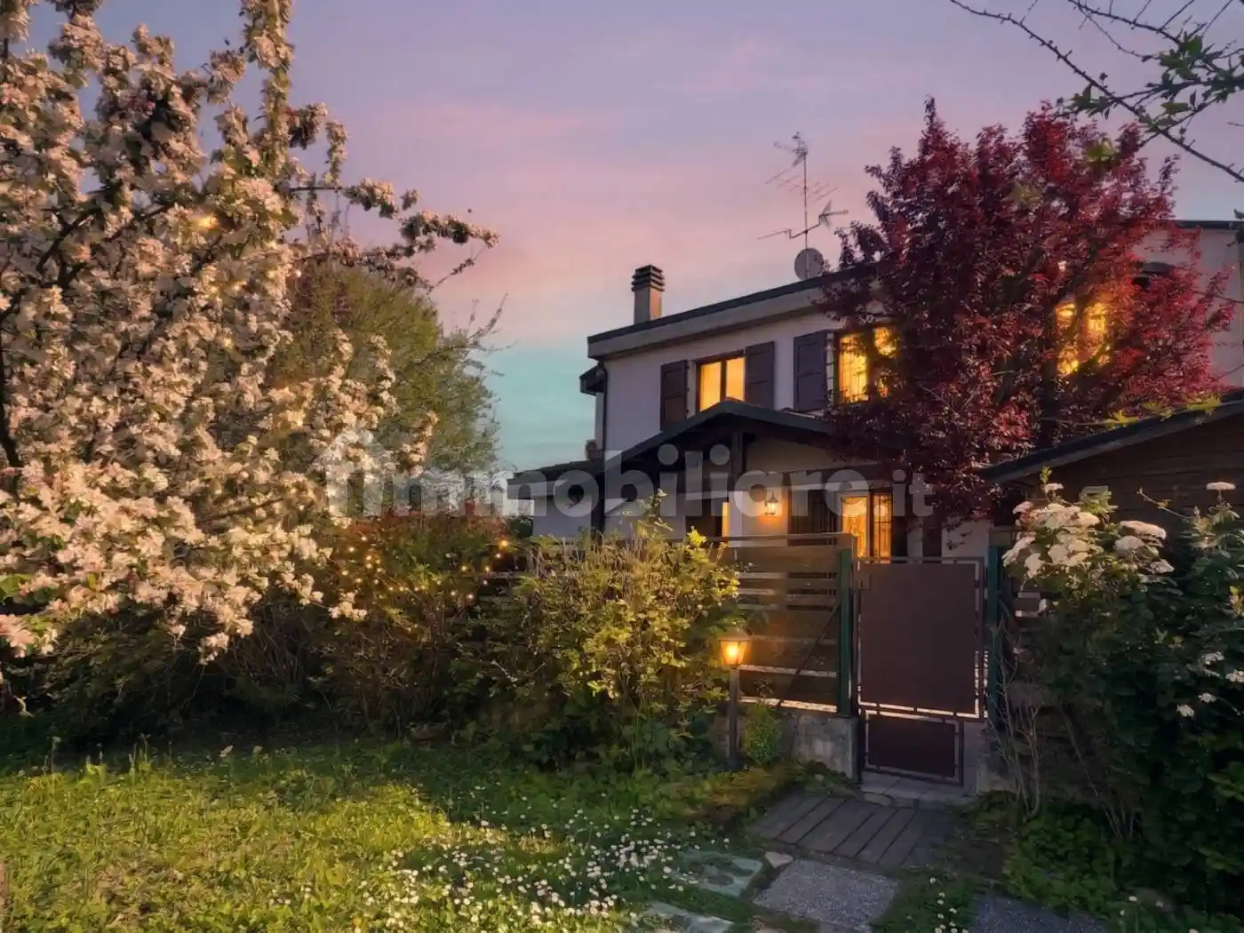 Villa in vendita a Valsamoggia