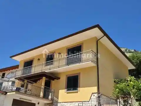 Villa in vendita a Fondi