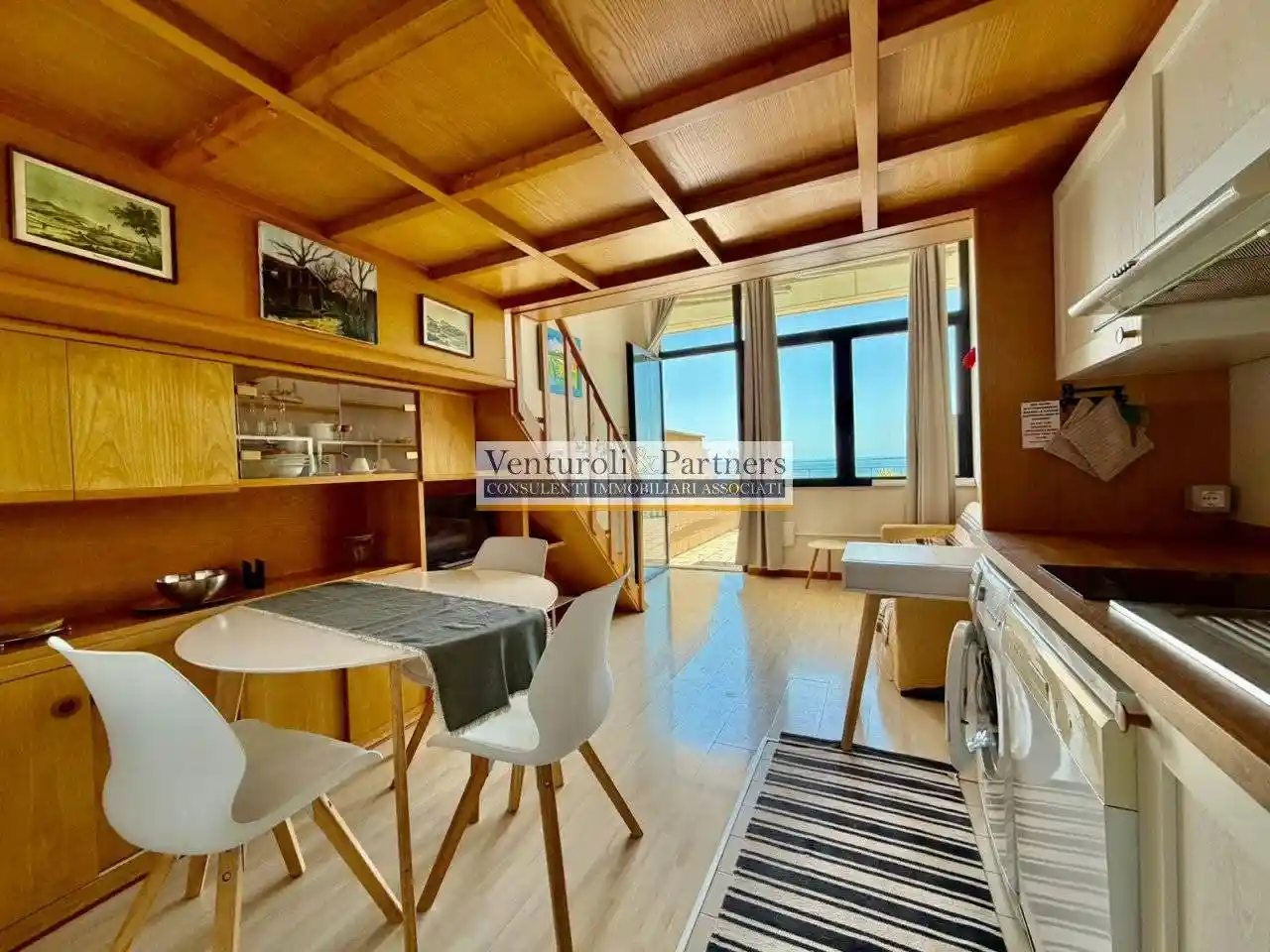 Appartamento in vendita a Padenghe sul Garda