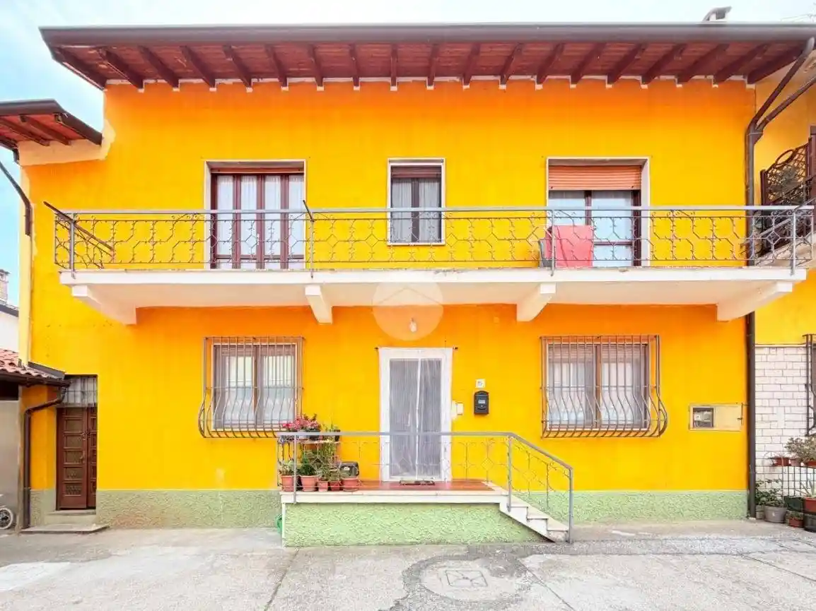 Villa in vendita a Azzano Mella