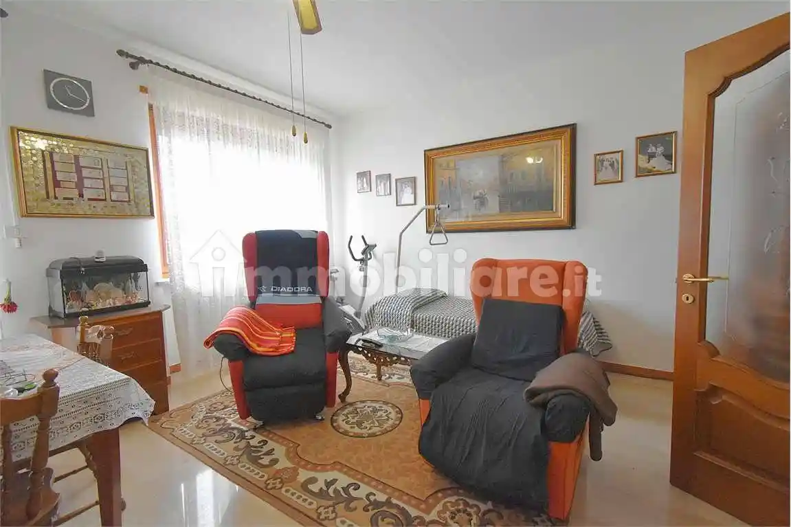 Appartamento in vendita a Canale