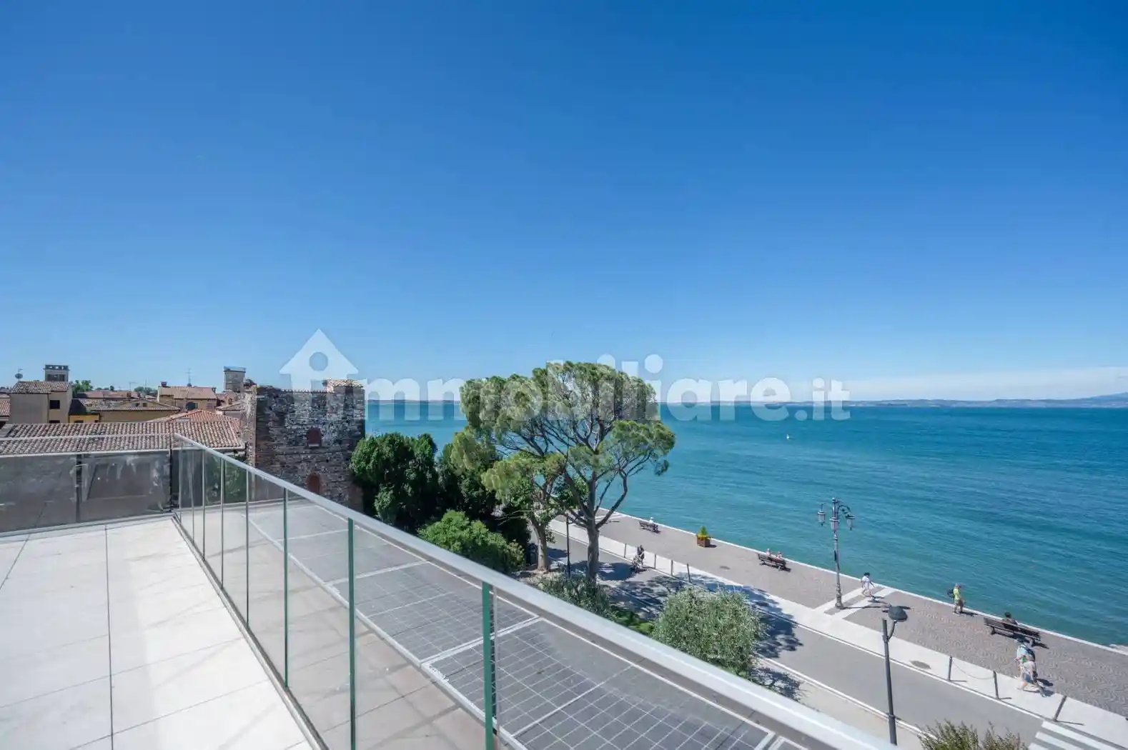 Appartamento in affitto a Lazise