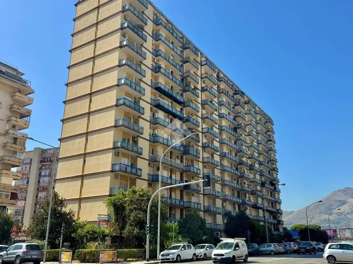 Appartamento in vendita a Palermo