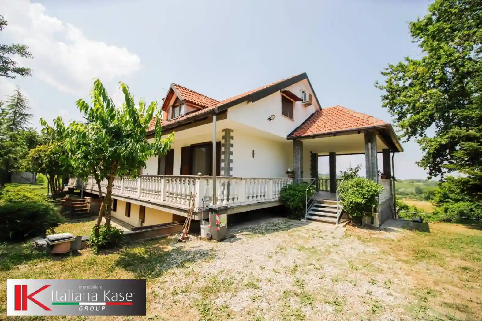 Villa - foto 2