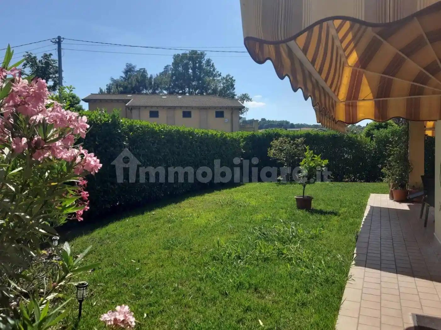 Villa in vendita a Rocca Grimalda