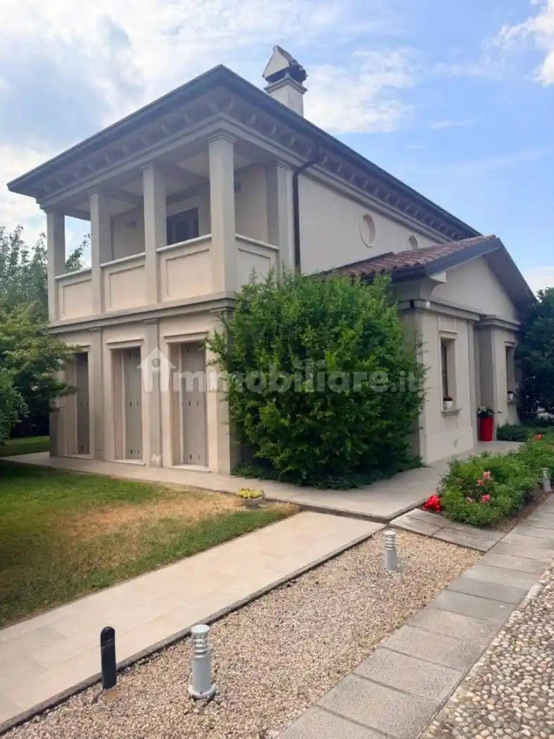 Villa in vendita a Montebello della Battaglia