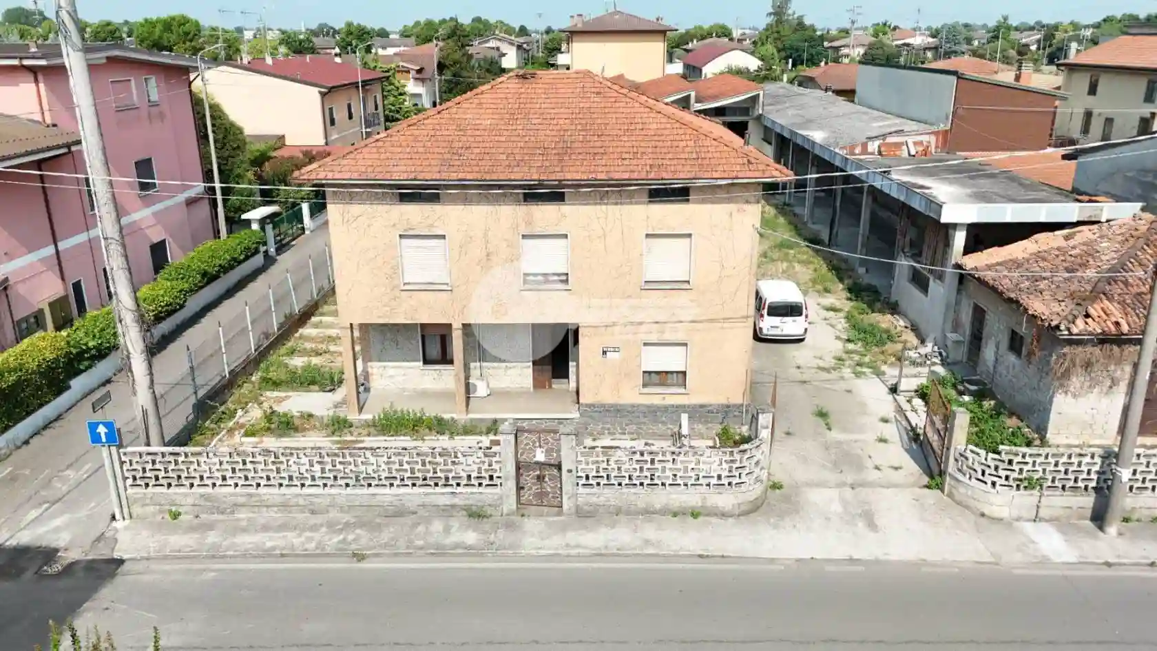 Villa - foto 2
